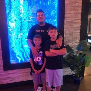 Meet your Posher, Eric